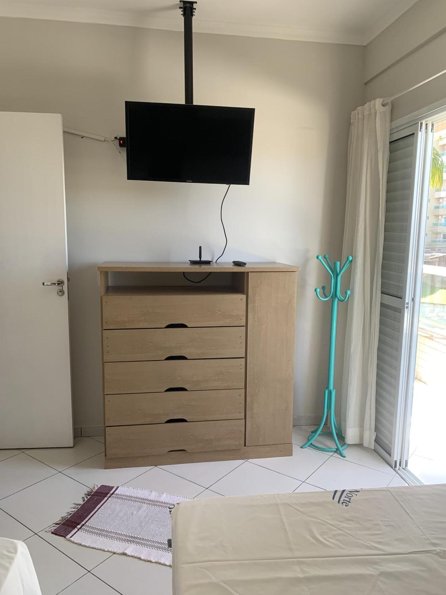 Apartamento Em Caraguatatuba Em Frente A Praia Exterior photo